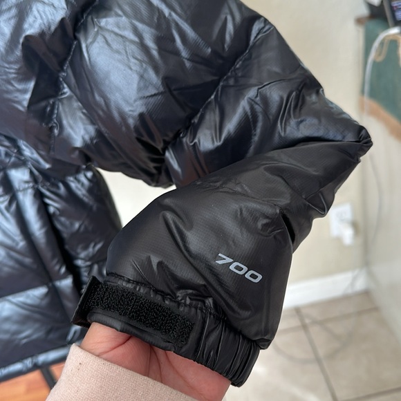 The North Face Women’s 2000 Retro Nuptse Jacket 700-fill down Black size S NWOT - Picture 11 of 16